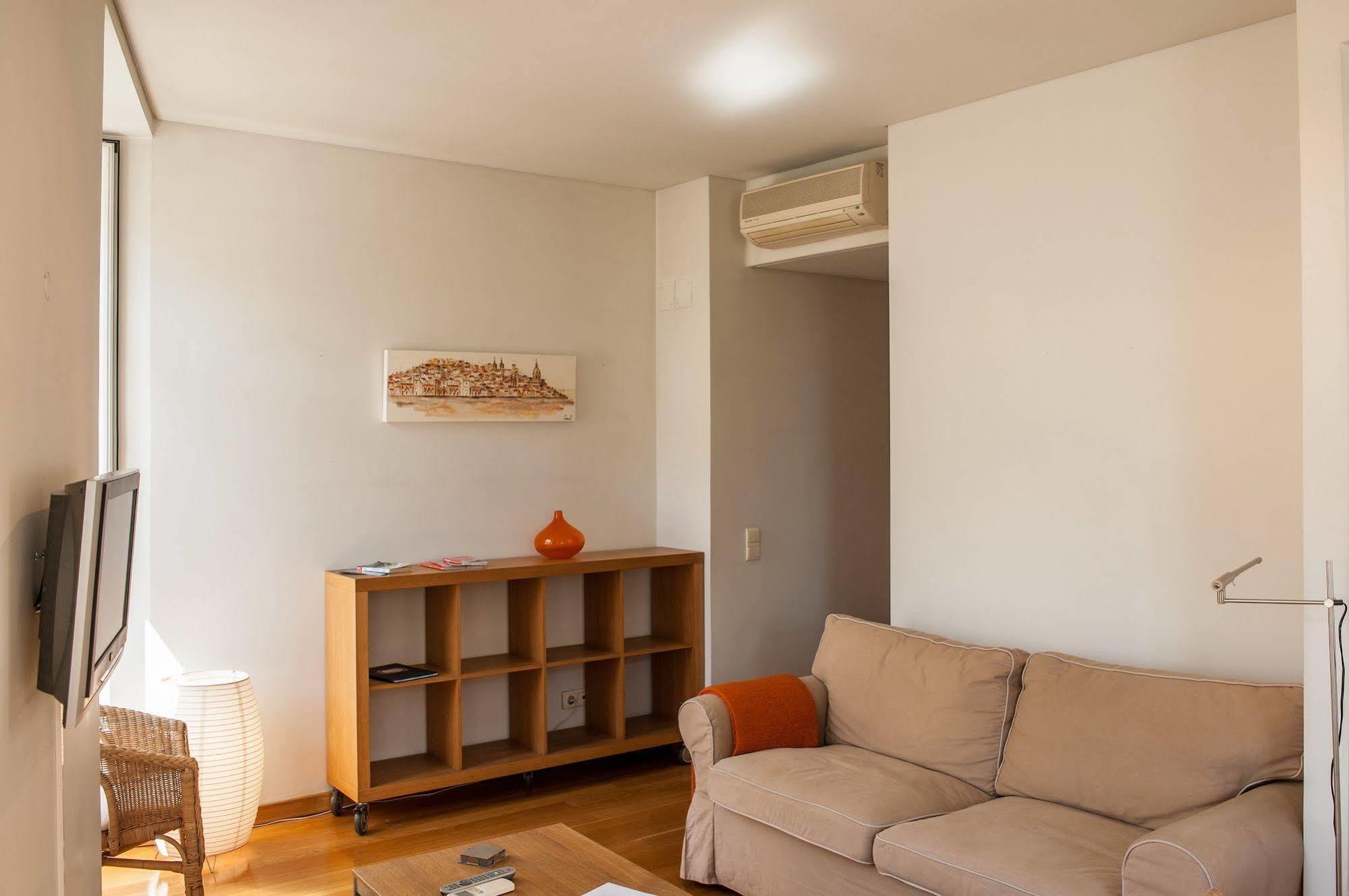 Chiado Apartments Lisbon Exterior photo